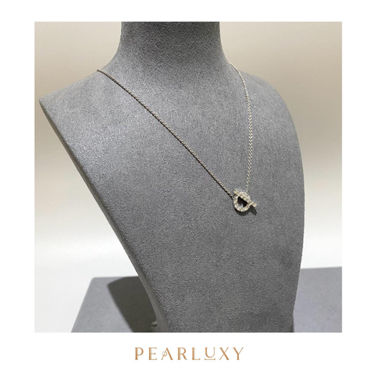 Finesse Necklace