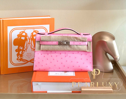 Kelly pochette Ostrich - Bubblegum